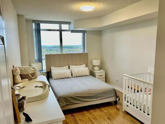 For Lease 35 Kingsbridge Garden Circle Unit# 1804, Mississauga, Ontario