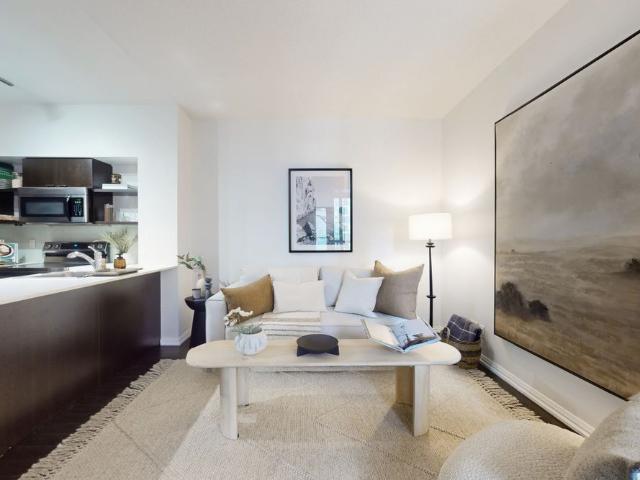 For Lease 35 Hayden Street Unit# 1112, Toronto, Ontario