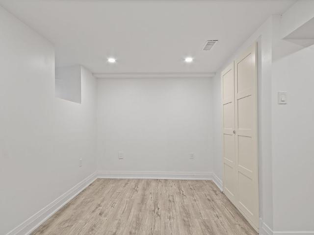 For Lease 35 Humberside Avenue Unit# #1 Basement, Toronto, Ontario