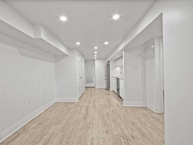 For Lease 35 Humberside Avenue Unit# 1 Basement, Toronto, Ontario