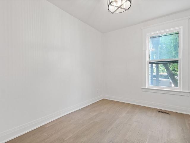 For Lease 35 Humberside Avenue Unit# #2 Ground, Toronto, Ontario