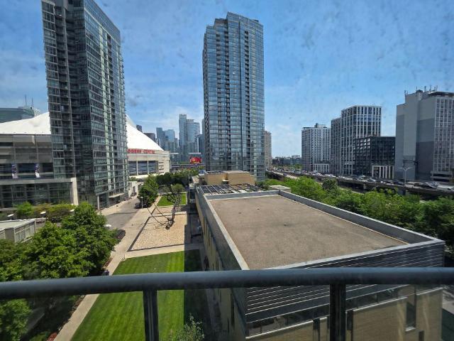 For Lease 35 Mariner Terrace Unit# 808, Toronto, Ontario