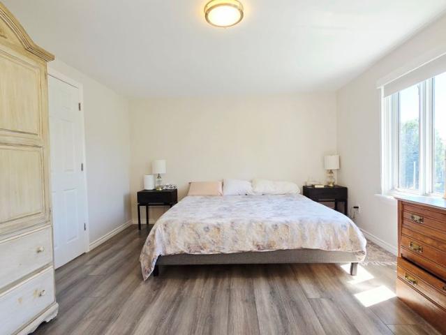 For Lease 35 Seabrooke Drive, Kanata, Ontario