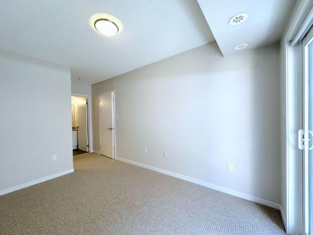 For Lease 35 Valley Woods Road Unit# 513, Toronto, Ontario