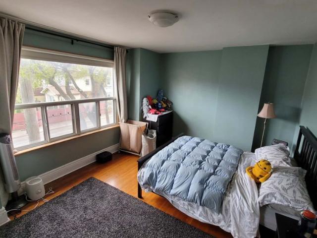 For Lease 364 Harbord Street, Toronto, Ontario