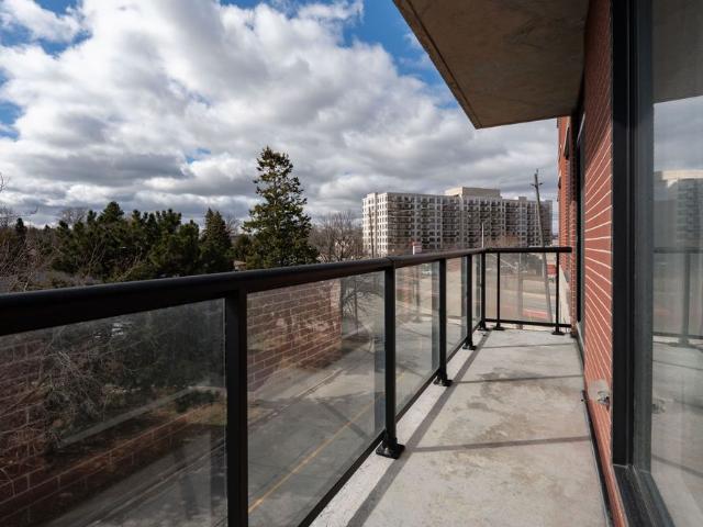 For Lease 3655 Kingston Road Unit# 303, Toronto, Ontario