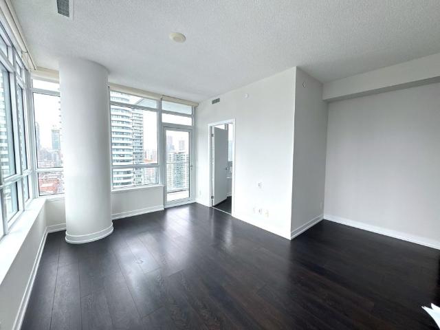 For Lease 365 Church Street Unit# 3003, Toronto, Ontario