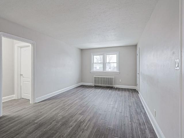 For Lease 366 Mary Street Unit# 4, Oshawa, Ontario