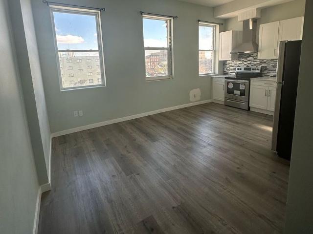 For Lease 362 Richmond Street Unit# 8, London East, Ontario