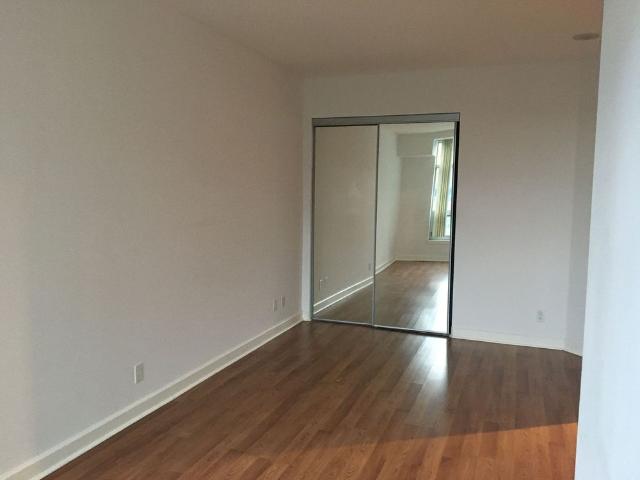 For Lease 36 Blue Jays Way Unit# 603, Toronto, Ontario