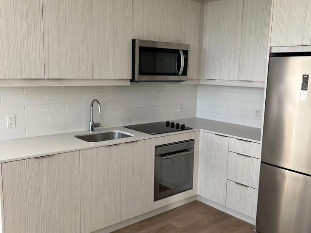 For Lease 36 Forest Manor Road Unit# 710, Toronto, Ontario