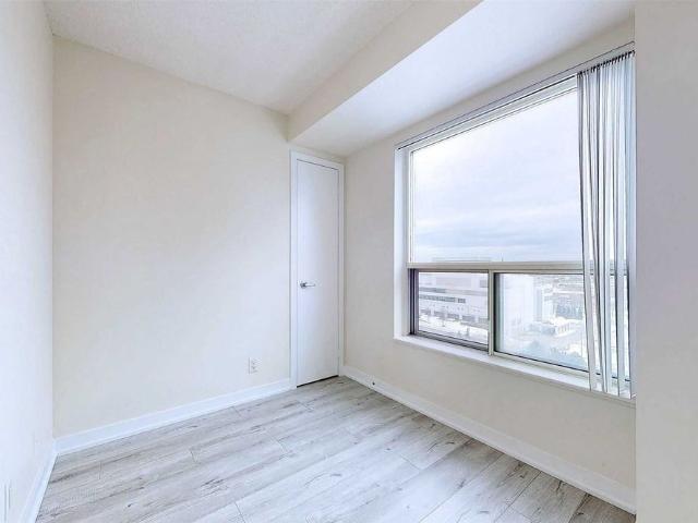 For Lease 36 Lee Centre Drive Unit# 1206, Toronto, Ontario