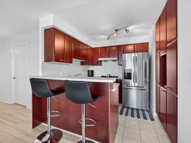 For Lease 36 Lee Centre Drive Unit# 3111, Toronto, Ontario