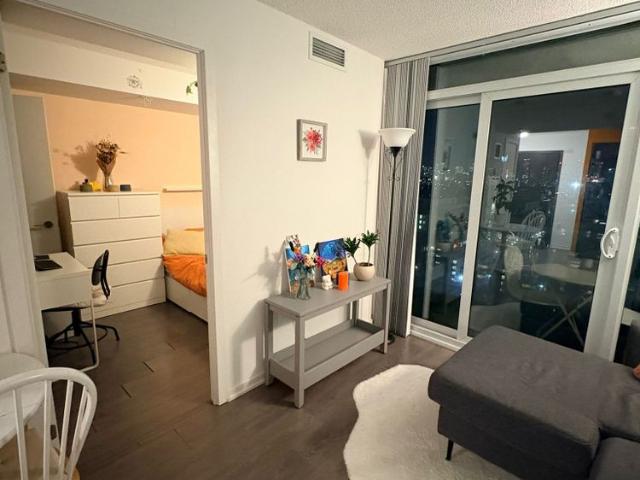 For Lease 36 Lisgar Street Unit# 2216E, Toronto, Ontario