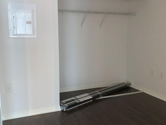 For Lease 36 Lisgar Street Unit# 728 W, Toronto, Ontario