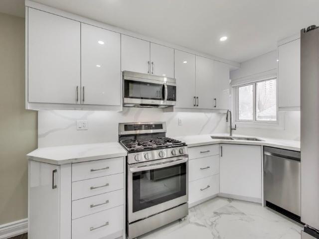 For Lease 36 Rideout Street Unit# UPPER, Ajax, Ontario