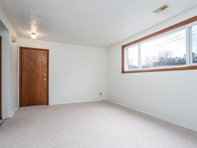 For Lease 374 Southill Drive Unit# Lower Unit, Kitchener, Ontario