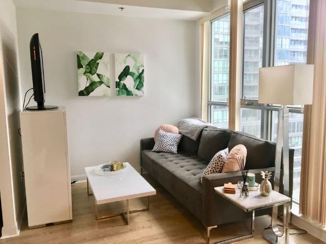 For Lease 375 King Street Unit# 1108, Toronto, Ontario