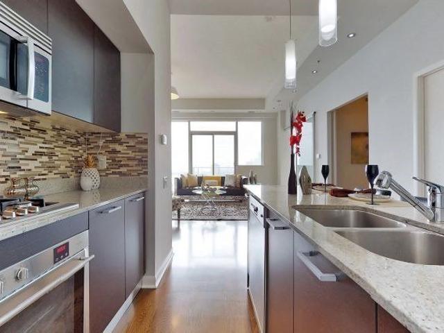 For Lease 375 King Street Unit# Lph3403, Toronto, Ontario