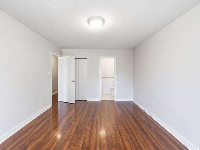 For Lease 376 Agar Avenue Unit# UPPER, Bradford West Gwillimbury, Ontario