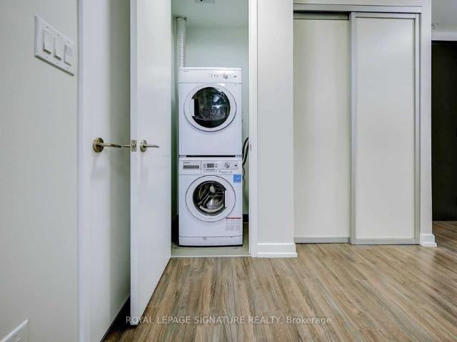 For Lease 377 Madison Avenue Unit# 319, Toronto, Ontario