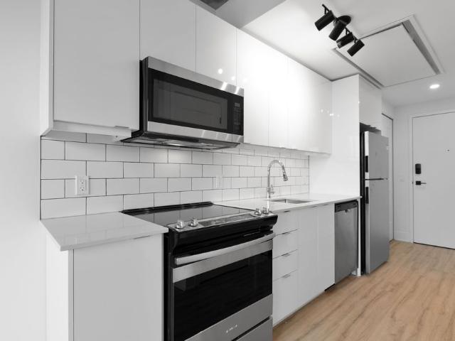For Lease 377 Winona Avenue Unit# 502, Westboro Hampton Park, Ontario