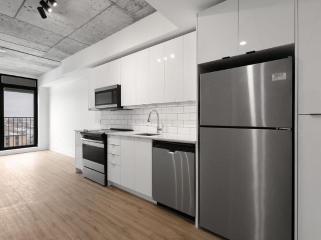 For Lease 377 Winona Avenue Unit# 610, Westboro Hampton Park, Ontario