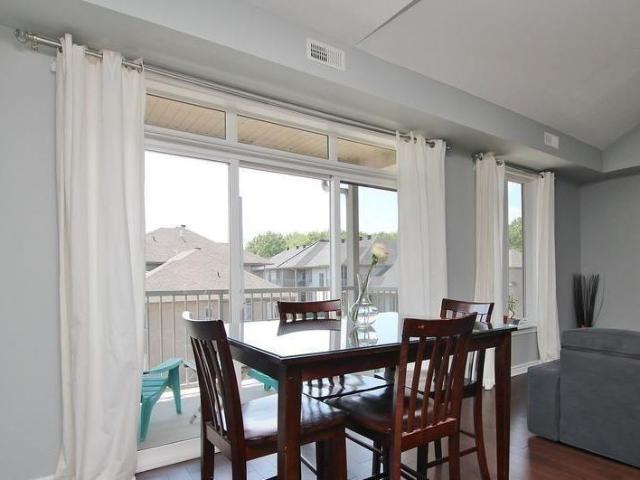 For Lease 3789 CANYON WALK Drive Unit# G, Blossom Park Airport and Area, Ontario