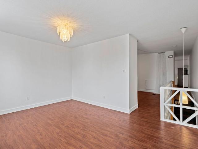 For Lease 378 Booth Street, West Centre Town, Ontario