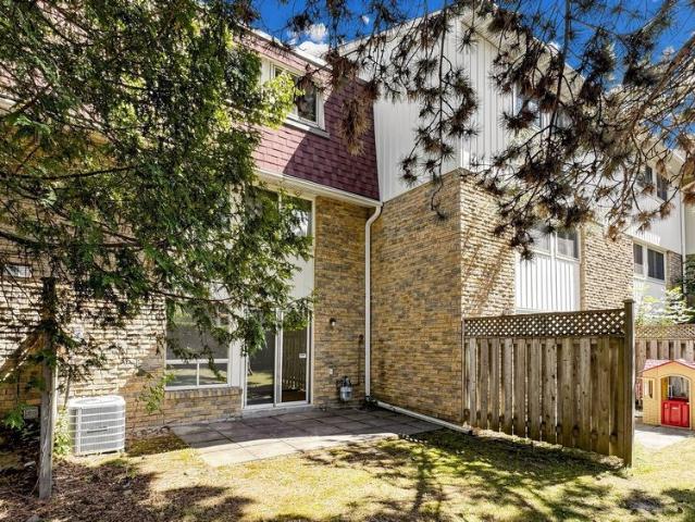For Lease 371 Orton Park Unit# 120, Toronto, Ontario