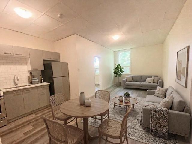 For Lease 372 Darling Street Unit# 11, Brantford, Ontario