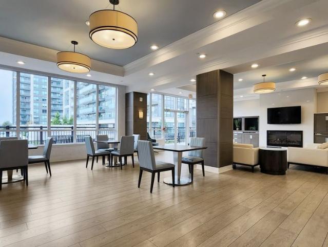 For Lease 372 Highway 7 E Way Unit# 707, Richmond Hill, Ontario
