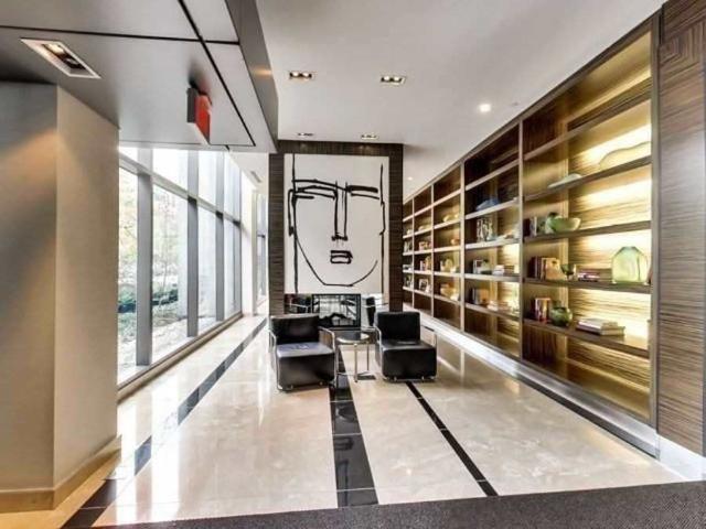 For Lease 37 Grosvenor Street Unit# 1204, Toronto, Ontario
