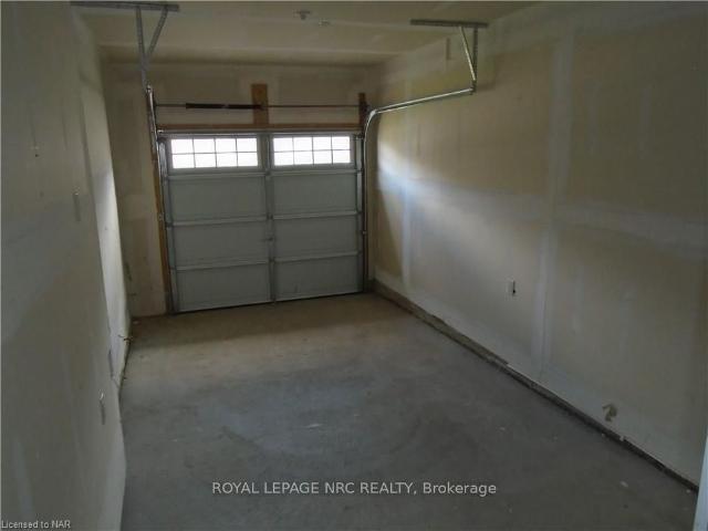 For Lease 37 Sparkle Drive, Thorold, Ontario
