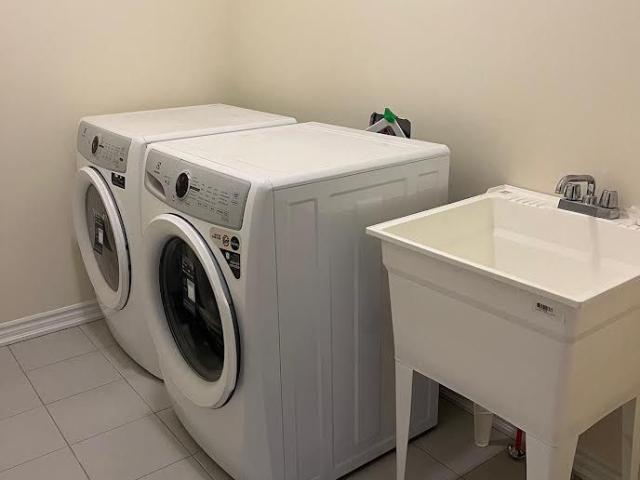 For Lease 37 Puisaya Drive Unit# Upper, Richmond Hill, Ontario