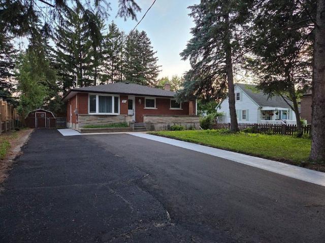 For Lease 37 Rutherford Drive Unit# Main Floor, Kitchener, Ontario
