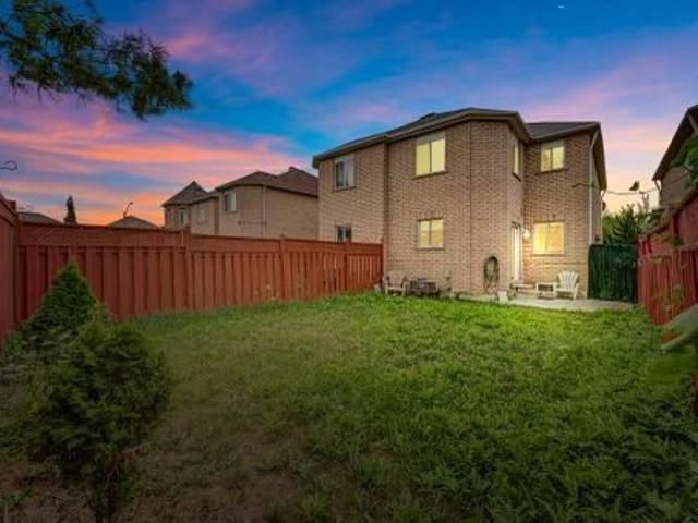 For Lease 3843 Coachman Circle, Mississauga, Ontario