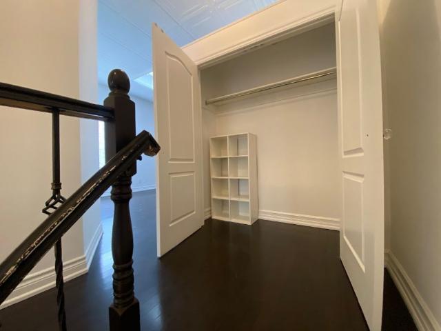 For Lease 385 Jane Street Unit# Upr. Fr, Toronto, Ontario