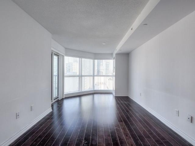 For Lease 386 Yonge Street Unit# 1816, Toronto, Ontario