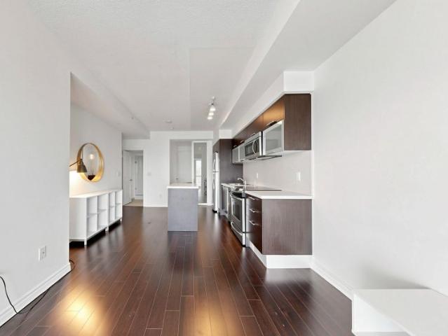 For Lease 386 Yonge Street Unit# 3709, Toronto, Ontario