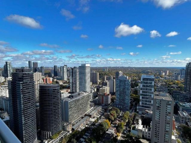 For Lease 386 Yonge Street Unit# 4204, Toronto, Ontario
