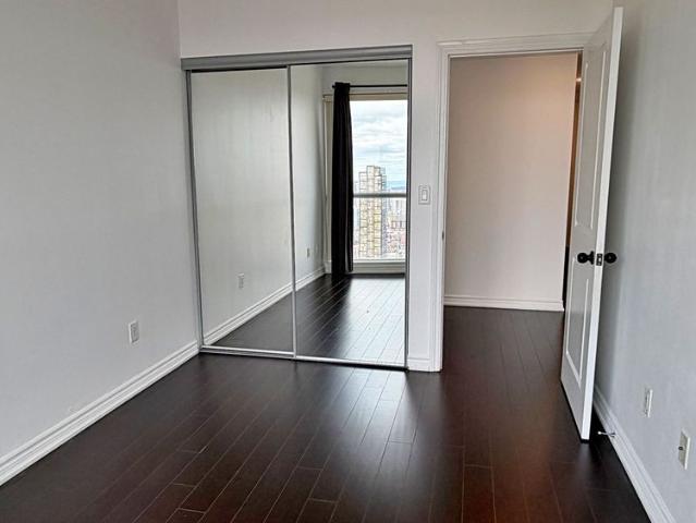 For Lease 386 Yonge Street Unit# 4207, Toronto, Ontario