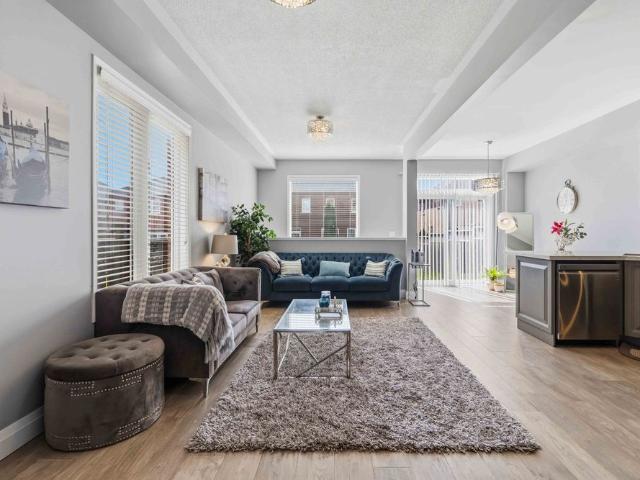 For Lease 3872 Skyview Street, Mississauga, Ontario
