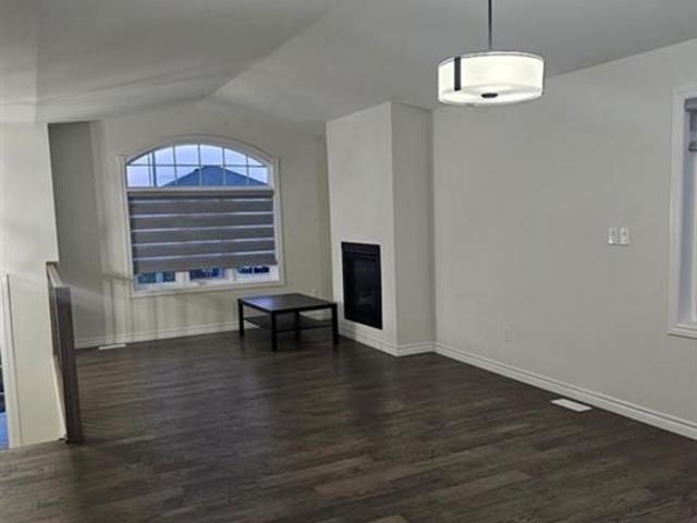 For Lease 387 MULBERRY Lane, Lakeshore, Ontario