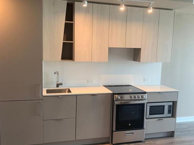 For Lease 3883 Quartz Road Unit# 1802, Mississauga, Ontario