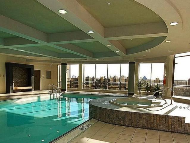 For Lease 3888 Duke Of York Boulevard Unit# 833, Mississauga, Ontario