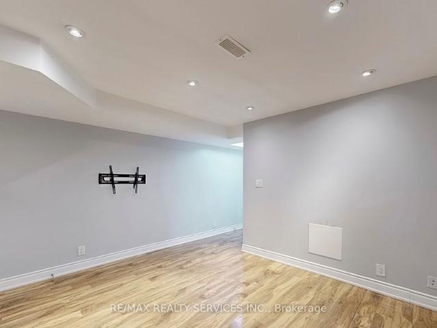 For Lease 3822 Mcdowell Drive, Mississauga, Ontario