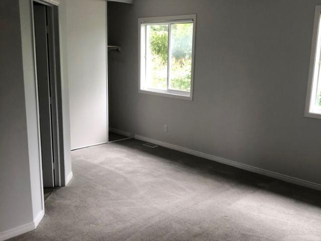 For Lease 3827 Crowsnest Avenue, Hunt Club Windsor Park Village and Area, Ontario