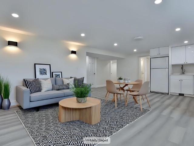 For Lease 383 Neal Drive Unit# Basement, Richmond Hill, Ontario