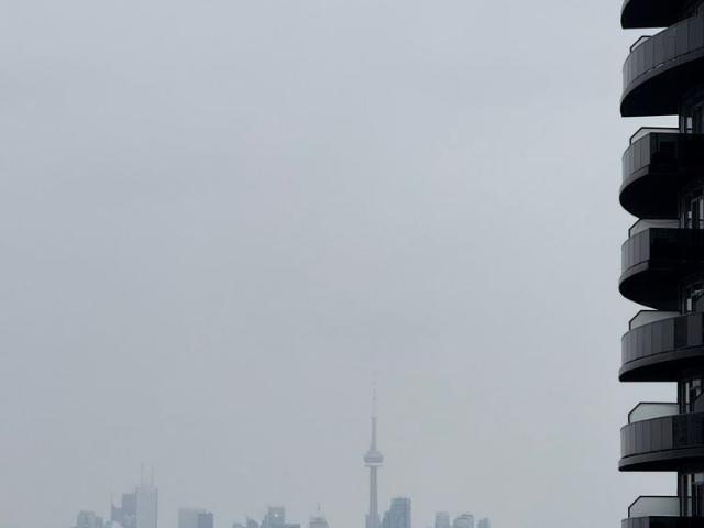 For Lease 38 Annie Craig Drive Unit# 611, Toronto, Ontario